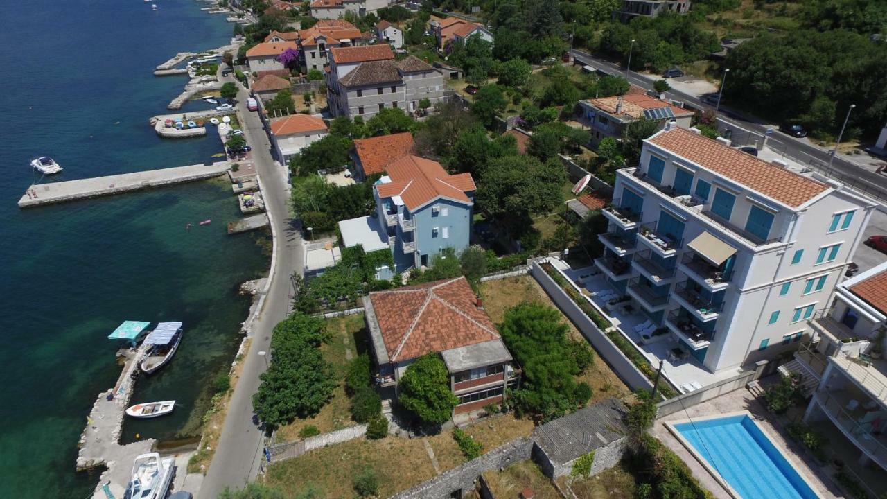 Apartments Boka Blue Dobrota Kotor Exteriér fotografie